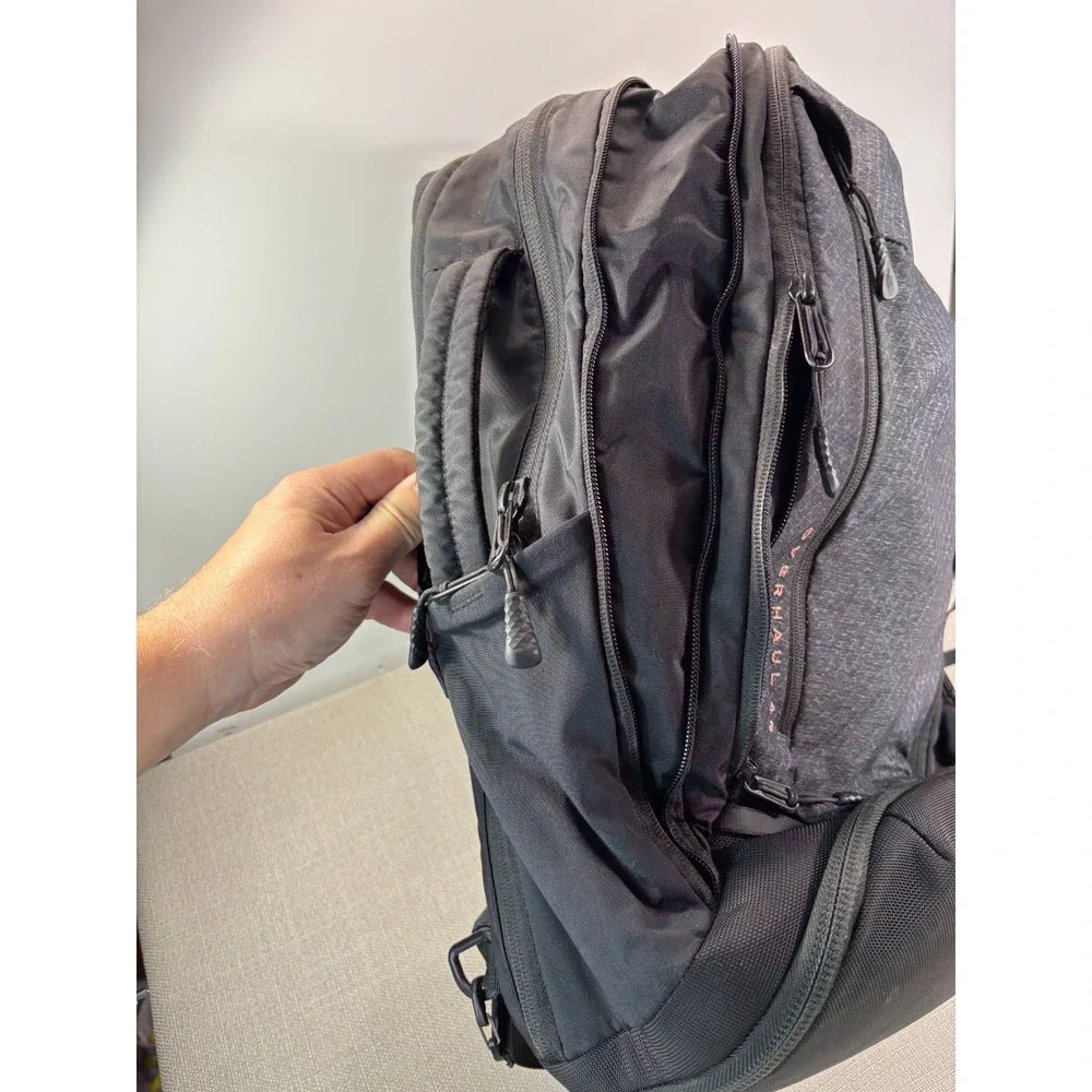 The North Face Overhaul 40 Backpack Black Travel Carry On Laptop Bag